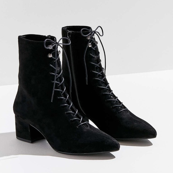 vagabond mya lace up boots